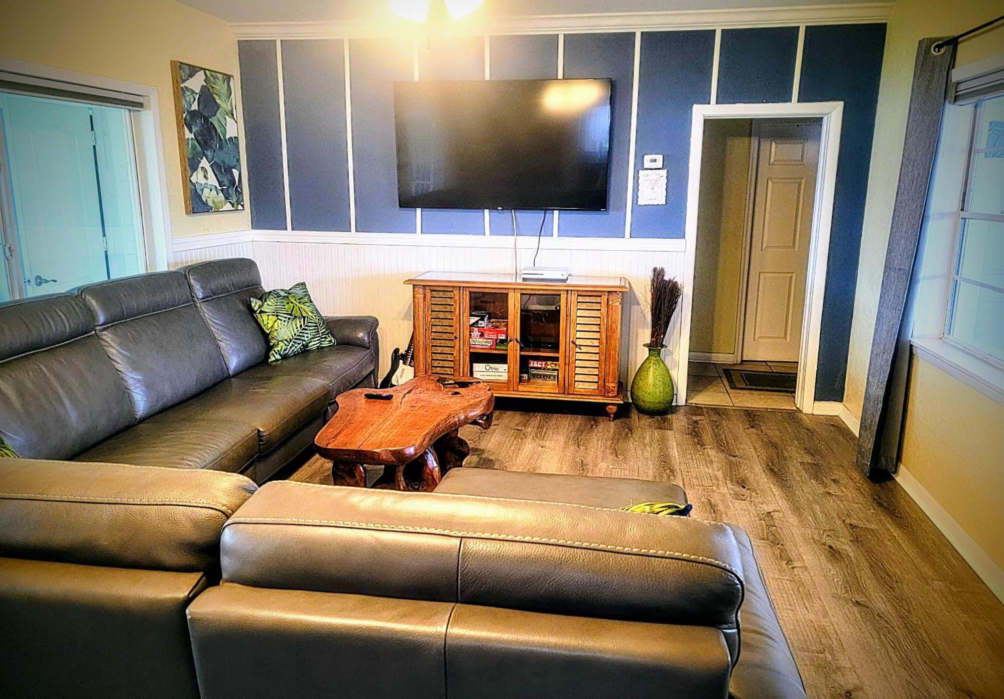Orlando Lakefront Tiny Homes 6 Plus Month Rentals Rum bild